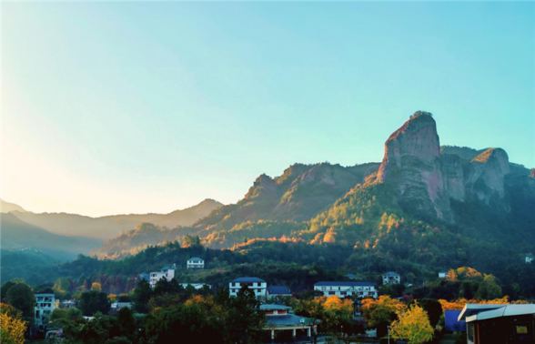 隐石城温泉暖身  游渼陂古村寻梦